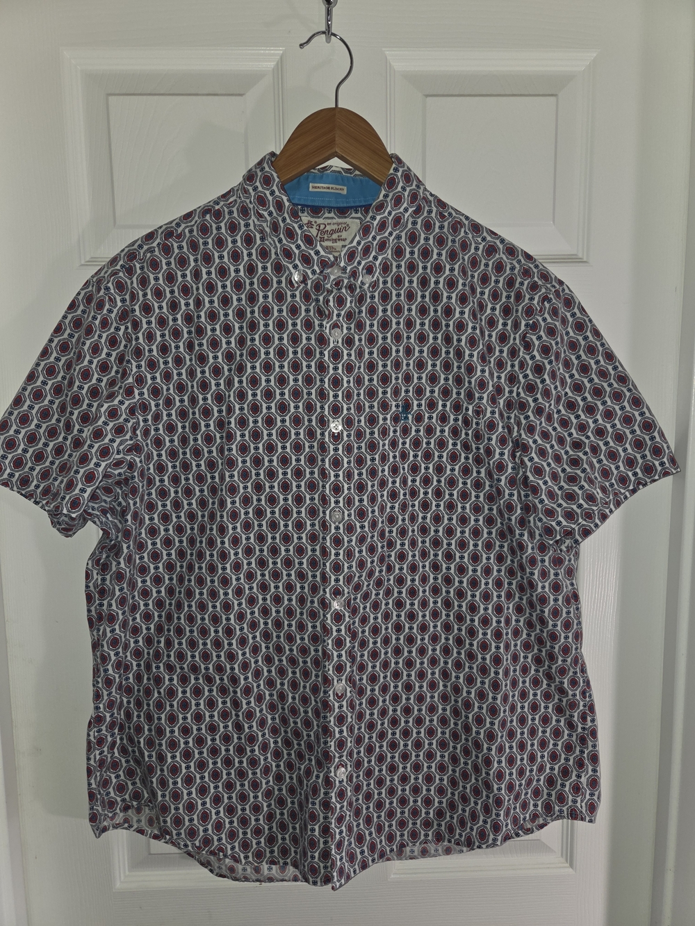 Short-Sleeve Geo Print Button-Down Shirt in Blue & Burgundy